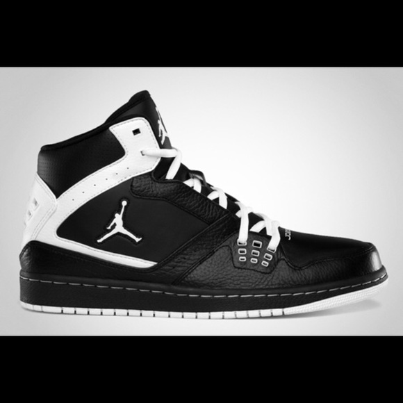 jordan 1 flight mid